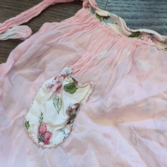 Apron with Waist Tie Reversible Floral Pocket Double Layer Lightweight - Picture 4 of 4